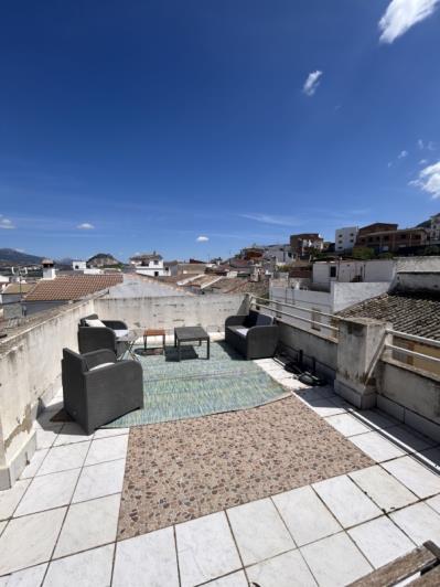 Image No.6-2 Bed Townhouse for sale