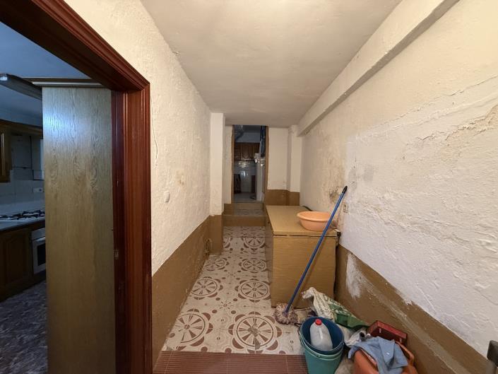 Image No.19-4 Bed Village House for sale