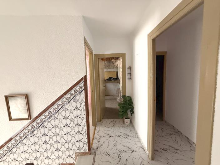 Image No.24-4 Bed Village House for sale