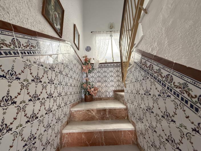 Image No.29-4 Bed Village House for sale