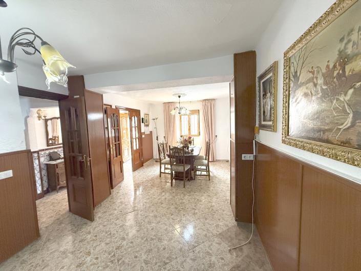 Image No.31-4 Bed Village House for sale