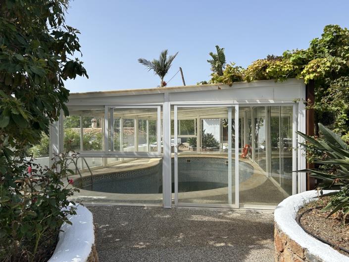 Image No.25-5 Bed Villa / Detached for sale