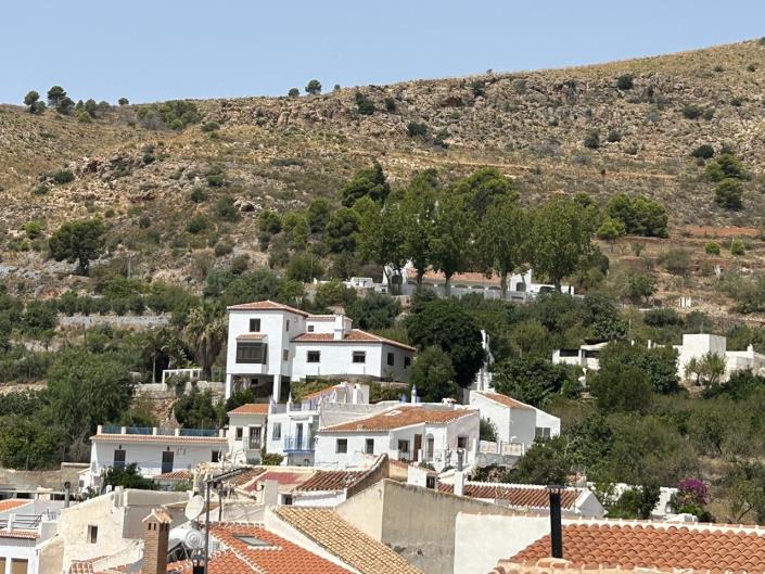 Image No.30-5 Bed Villa / Detached for sale