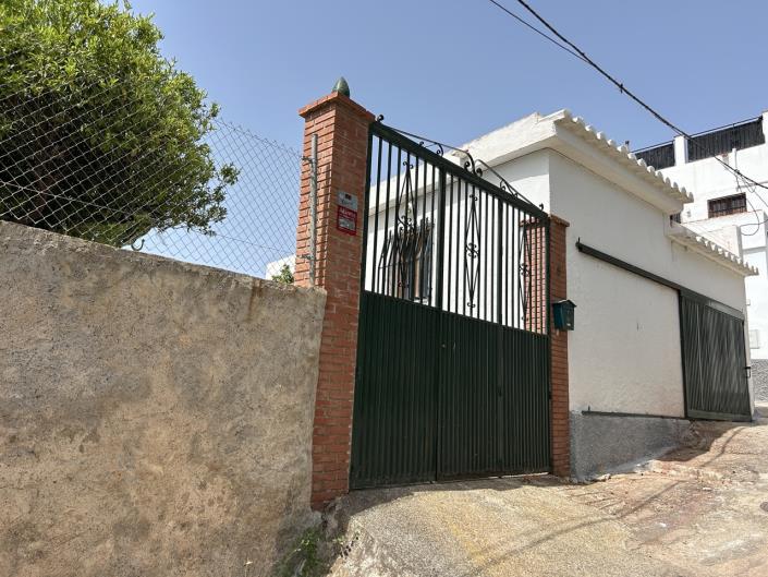 Image No.32-5 Bed Villa / Detached for sale