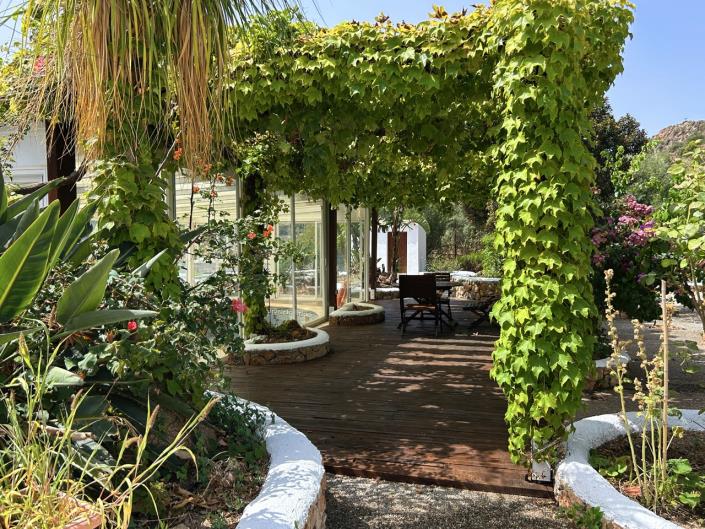 Image No.35-5 Bed Villa / Detached for sale