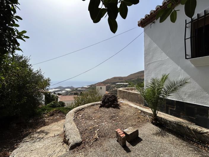 Image No.36-5 Bed Villa / Detached for sale