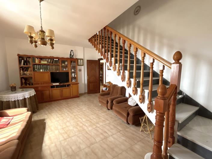 Image No.40-5 Bed Villa / Detached for sale