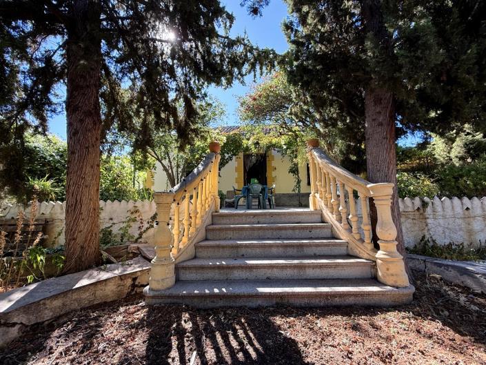 Image No.21-3 Bed Villa / Detached for sale