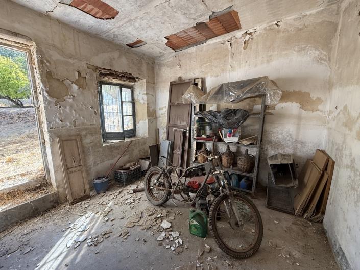 Image No.35-3 Bed Villa / Detached for sale