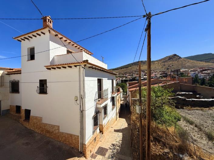 Image No.17-Maison de village de 4 chambres à vendre à Lacalahorra