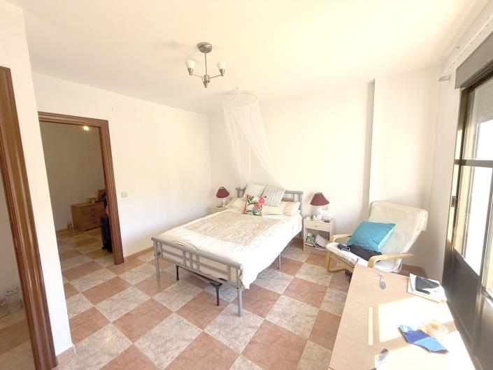 Image No.25-Maison de village de 4 chambres à vendre à Lacalahorra