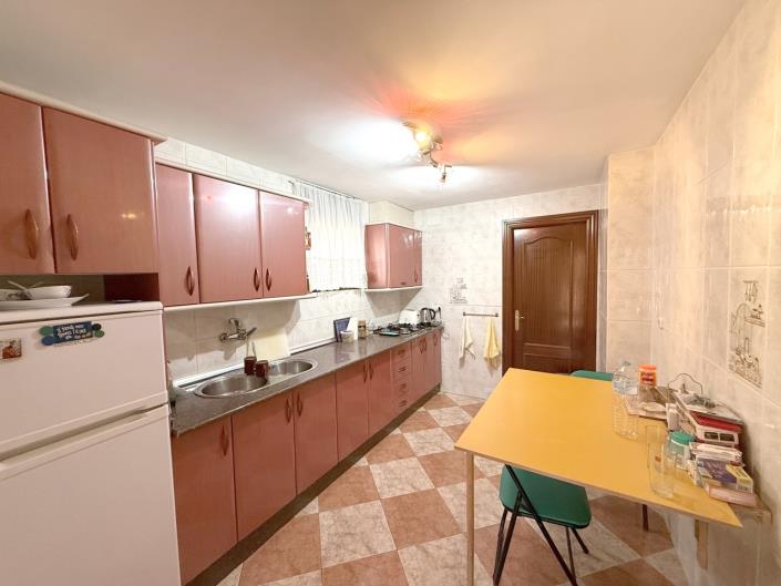 Image No.37-Maison de village de 4 chambres à vendre à Lacalahorra