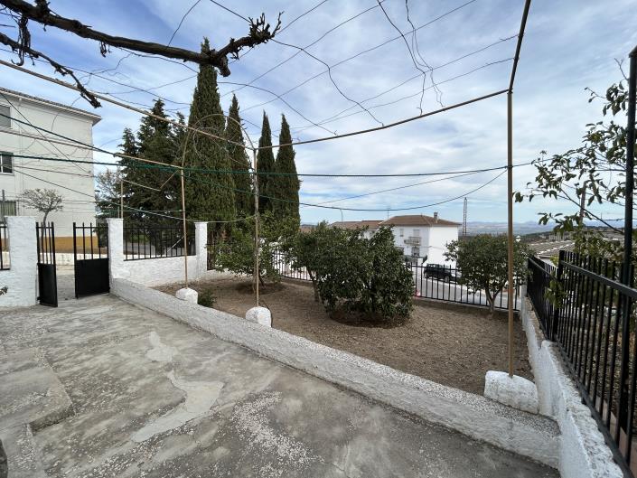 Image No.8-Maison de village de 4 chambres à vendre à Grenade