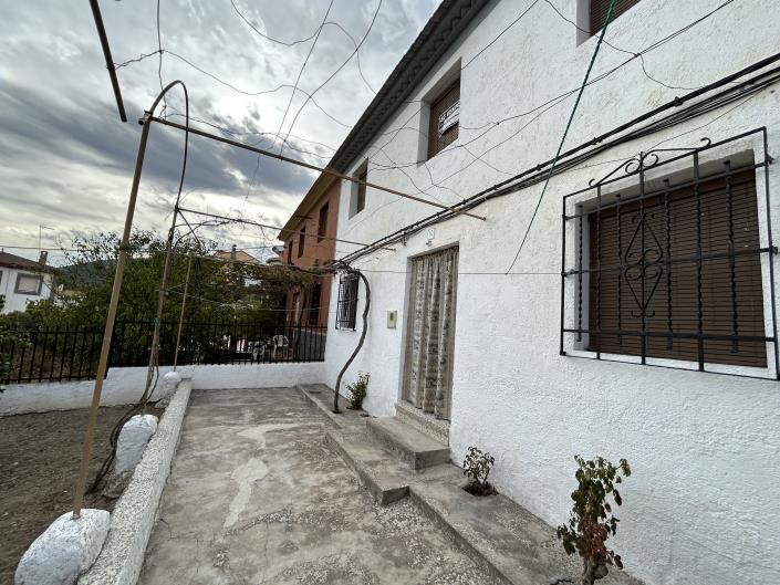 Image No.10-Maison de village de 4 chambres à vendre à Grenade