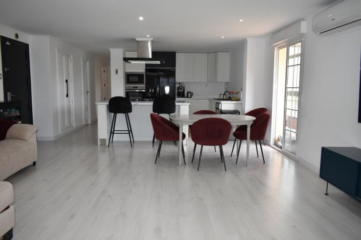 Image No.4-3 Bed Apartment for sale