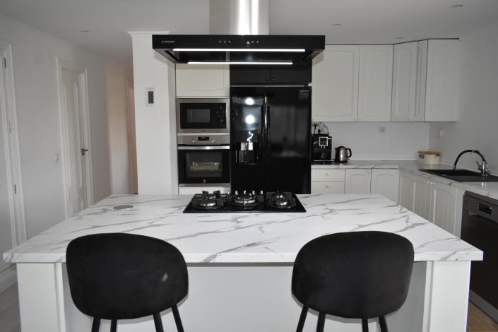 Image No.5-3 Bed Apartment for sale