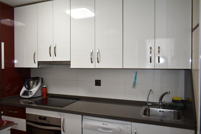 Image No.10-3 Bed Apartment for sale