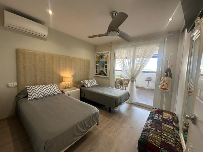 Image No.12-3 Bed Apartment for sale