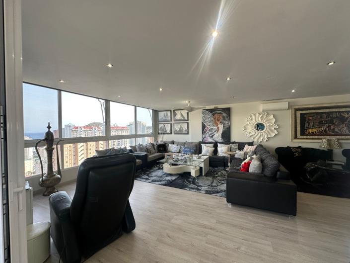 Image No.5-3 Bed Apartment for sale