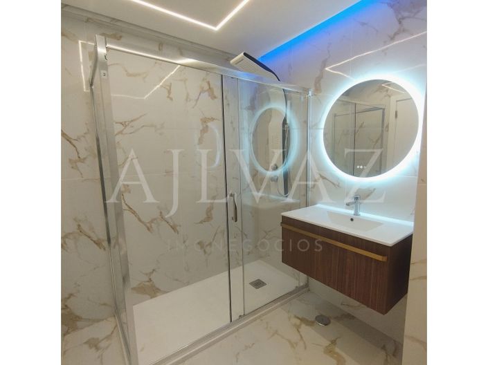 Image No.15-2 Bed Apartment for sale