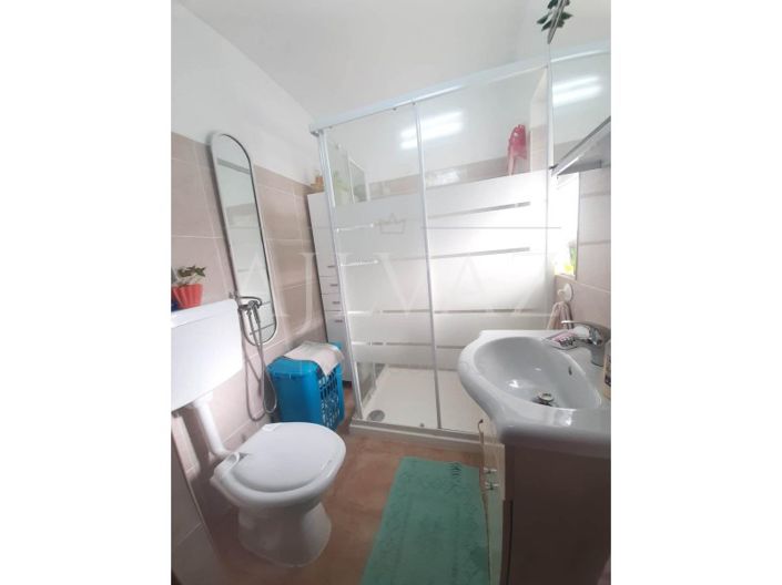 Image No.14-Ferme de 2 chambres à vendre à Lagos