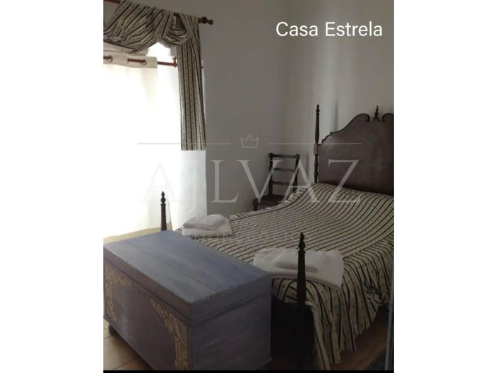 Image No.20-12 Bed House for sale