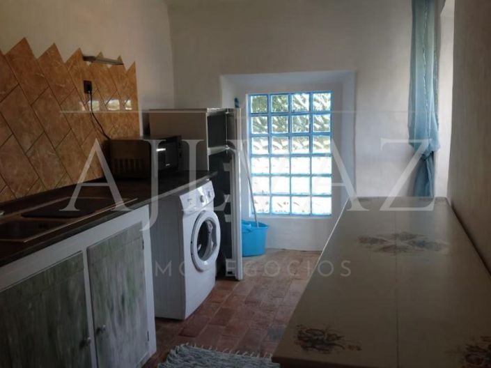 Image No.43-12 Bed House for sale