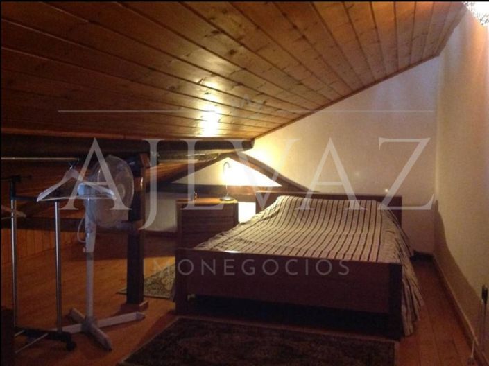 Image No.60-12 Bed House for sale