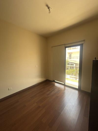 Image No.12-Maison de 4 chambres à vendre à Oroklini