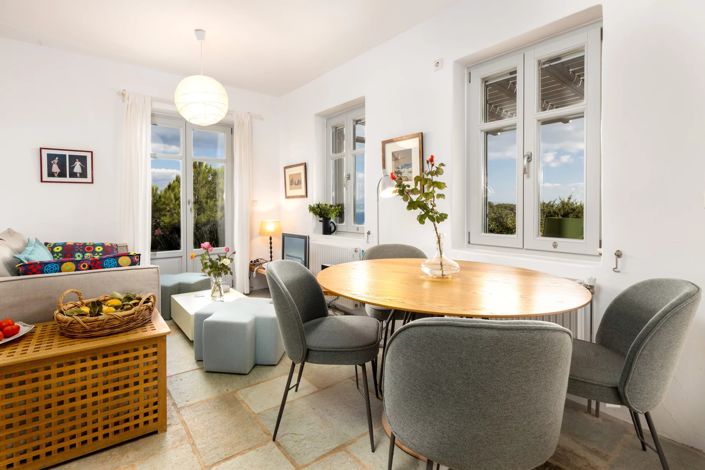 Image No.19-7 Bed House for sale