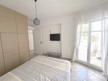 98f6007a2a52aeb9c0f3323368f6baba1d846bce5f192