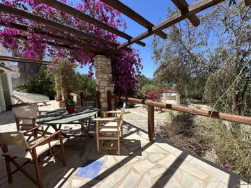 e1423f6e29d094237f34b8d8ccbd19ed27a225b8a2192