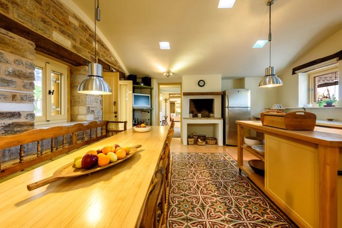 Image No.12-9 Bed House for sale