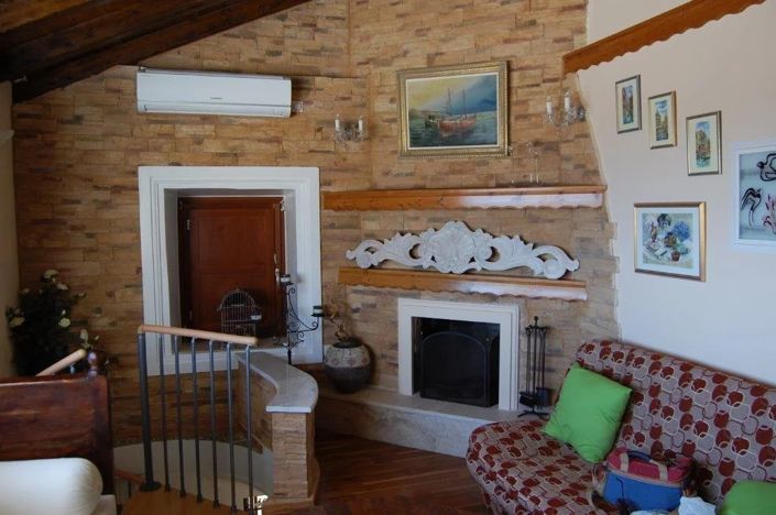 Image No.6-1 Bed House for sale