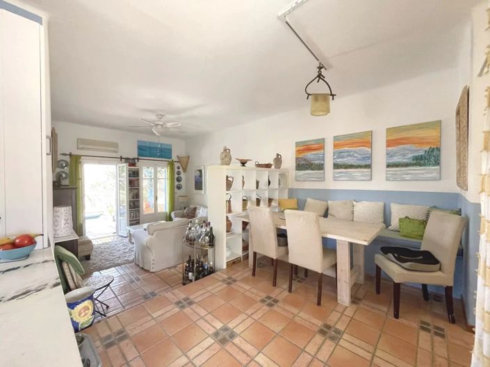 Image No.5-Maison de 2 chambres à vendre à Paros