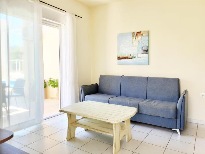 Image No.5-Maisonette de 2 chambres à vendre à Nopigia