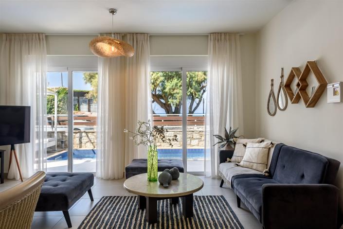 Image No.5-Maison / Villa de 3 chambres à vendre à Nopigia