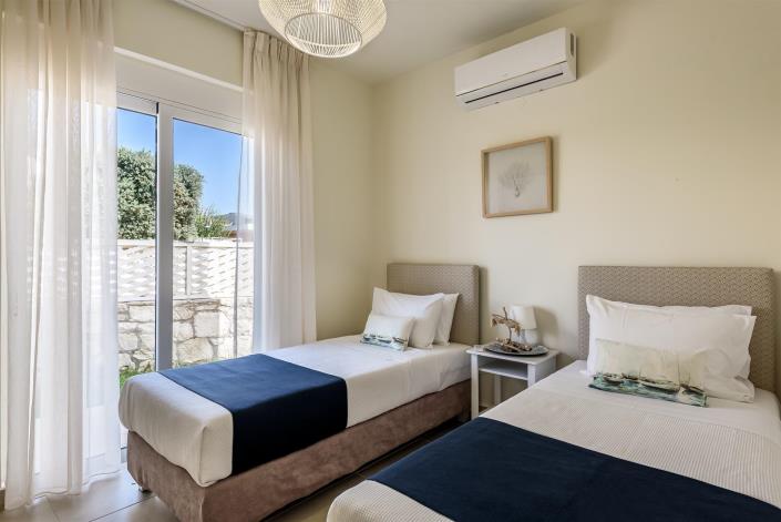 Image No.22-Maison / Villa de 3 chambres à vendre à Nopigia