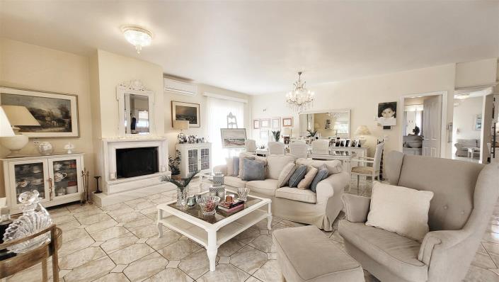 Image No.9-Maisonette de 4 chambres à vendre à Kounoupidiana 