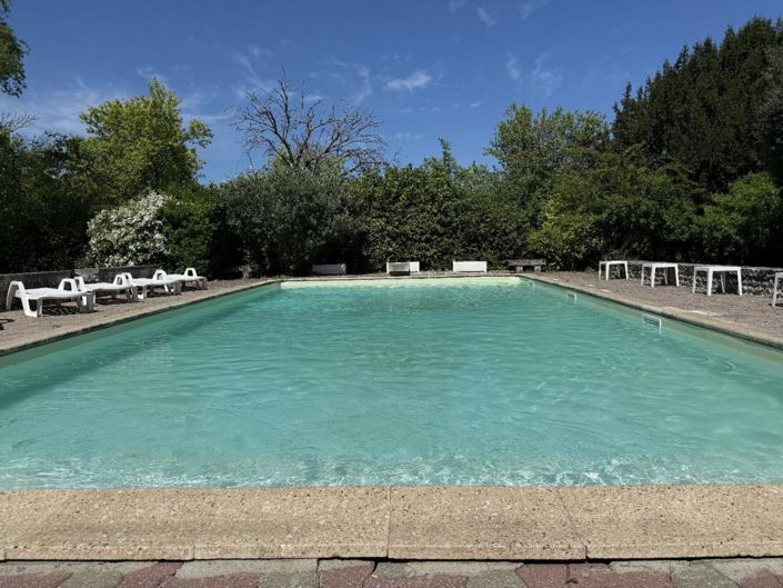 Image No.6-Maison de 20 chambres à vendre à Saint-Severin