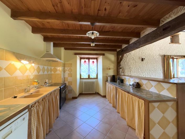 Image No.20-Maison de 8 chambres à vendre à Berneuil