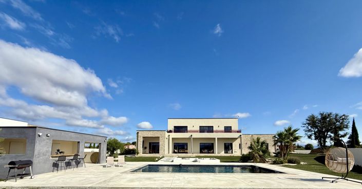 Image No.3-Propriété de 5 chambres à vendre à Carcassonne