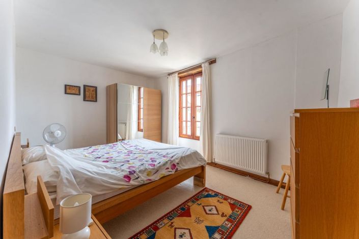 Image No.11-Maison de 7 chambres à vendre à Nanteuil-en-Vallée