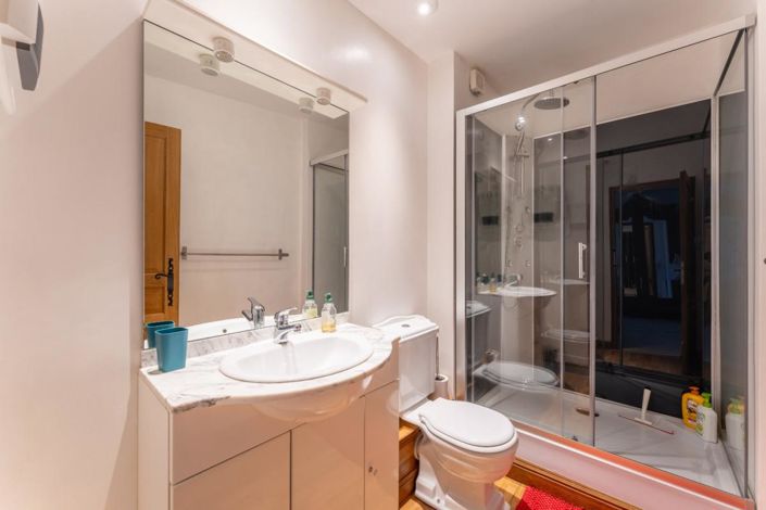 Image No.12-Maison de 7 chambres à vendre à Nanteuil-en-Vallée