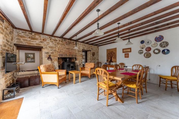 Image No.3-Maison de 7 chambres à vendre à Nanteuil-en-Vallée