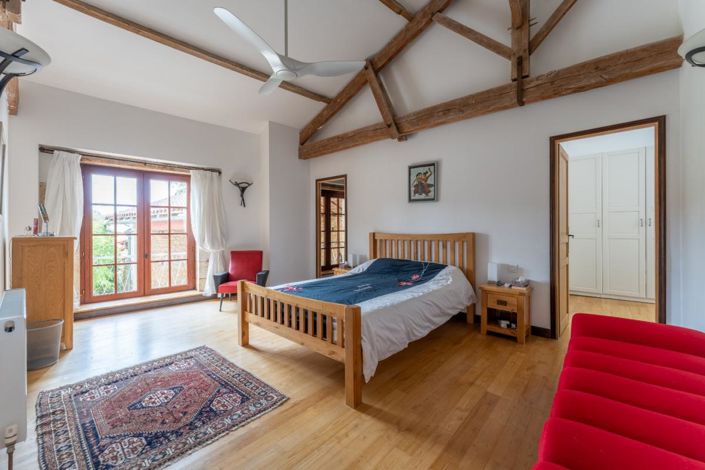 Image No.6-Maison de 7 chambres à vendre à Nanteuil-en-Vallée