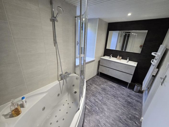 Image No.13-Propriété de 5 chambres à vendre à Aveyron