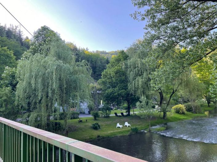 Image No.6-Propriété de 5 chambres à vendre à Aveyron