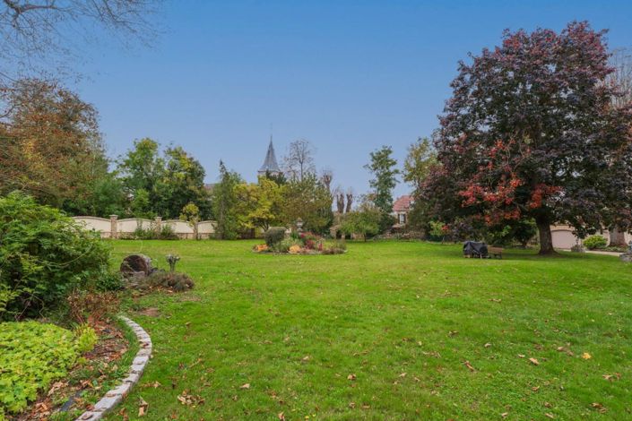 Image No.3-Propriété de 15 chambres à vendre à Coubert