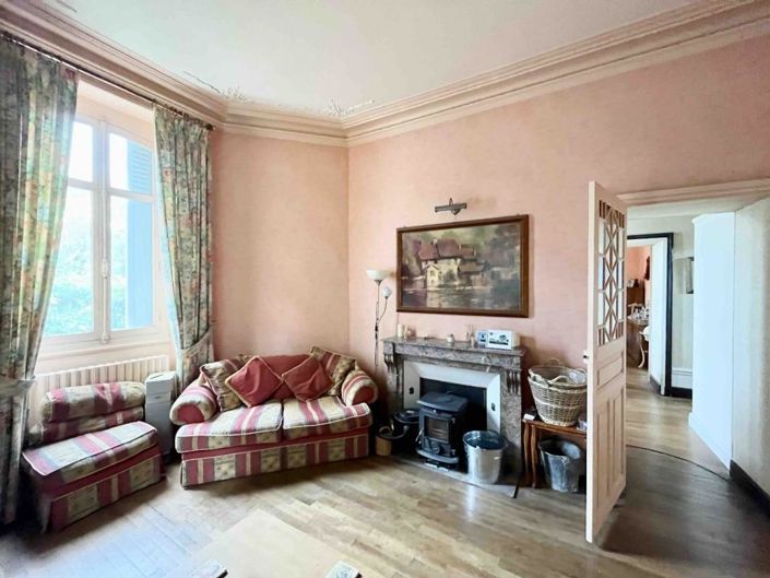 Image No.6-Maison de 5 chambres à vendre à Charroux